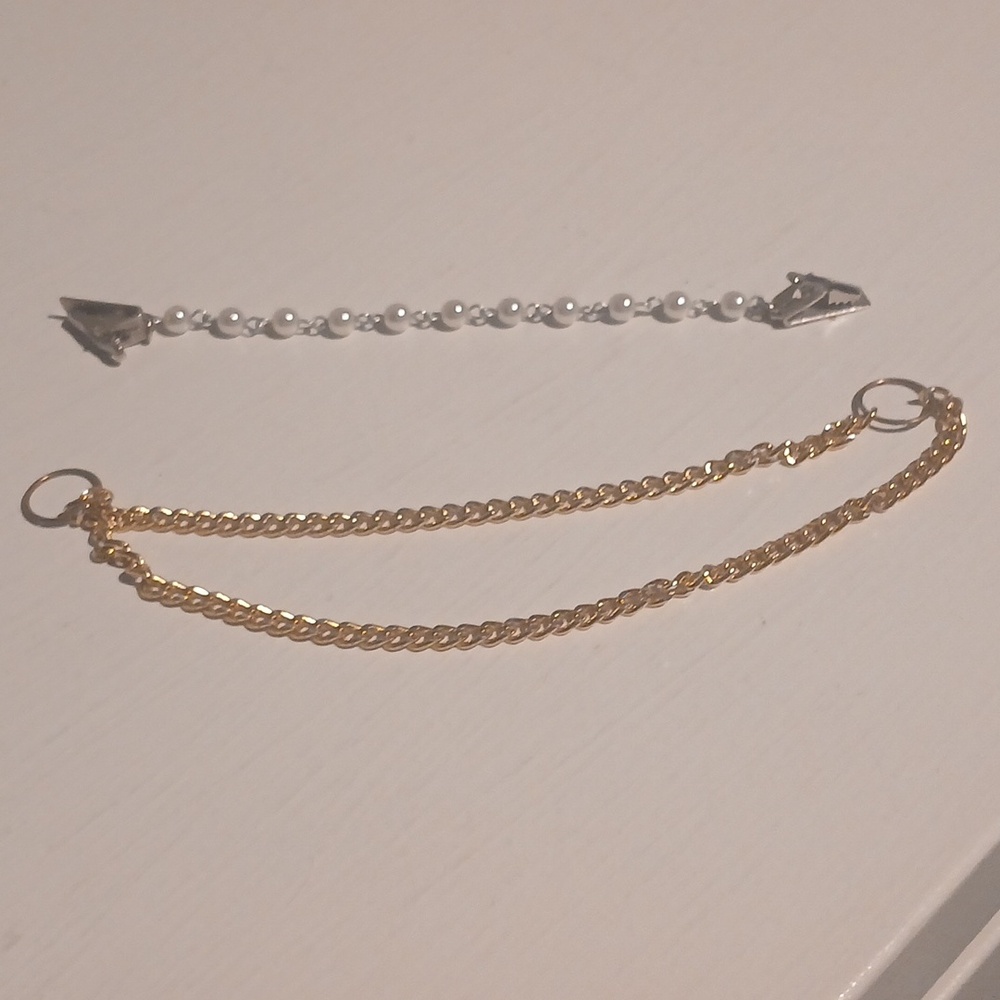 One Vintage faux pearl silver-tone sweater guard, one collar button jewelry